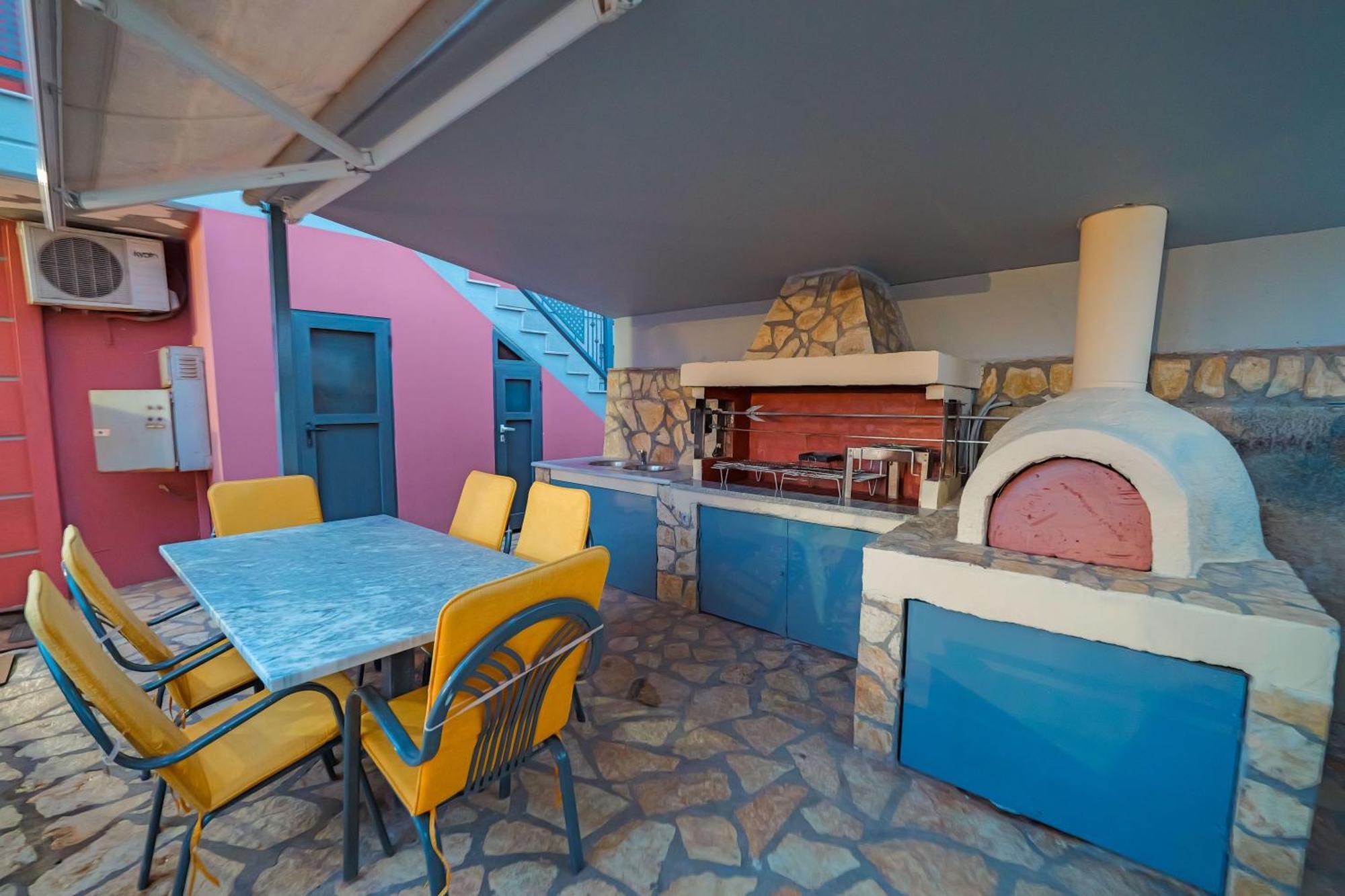 Apartment Vrion